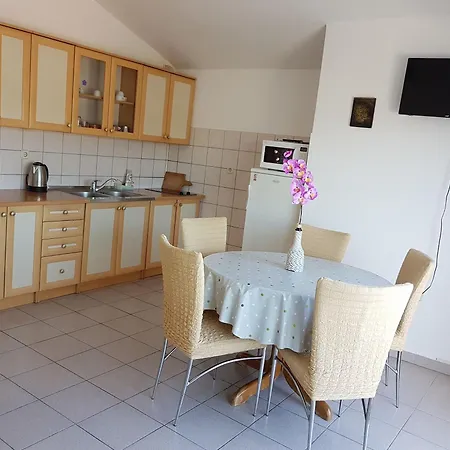 Adriatic Apartamento *