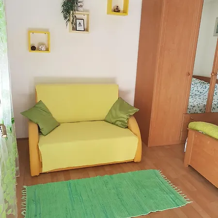 Adriatic Apartment *